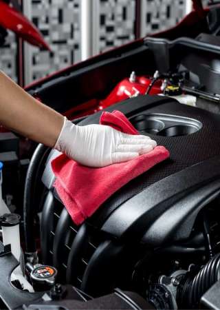 car engine cleaning shop